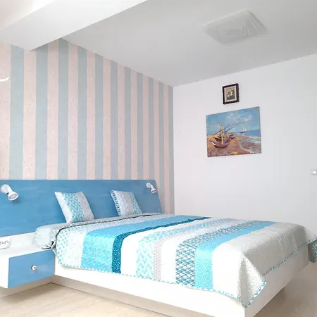 Beautiful Seaside Apartman
